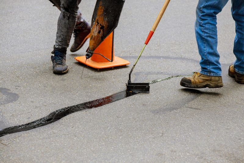 Hot Tar Driveway Sealing in Fort Myers, FL